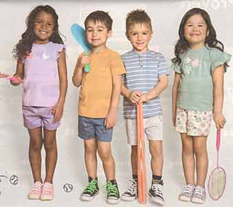 kids wearing chucks