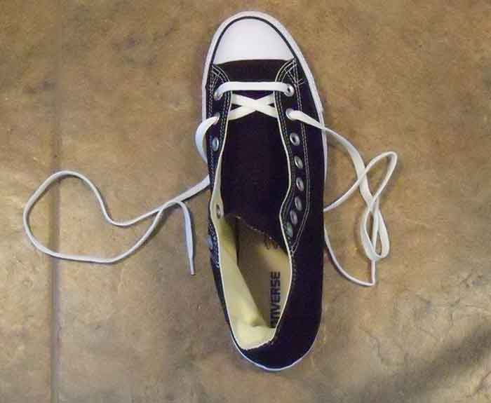 lacing guide photo 3