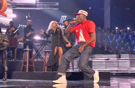 B.O.B./Hey Ya still 1