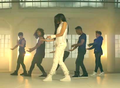 Still 2 from Replay