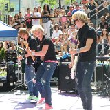 R5  R5 performing in neon green, pink, and black chucks.