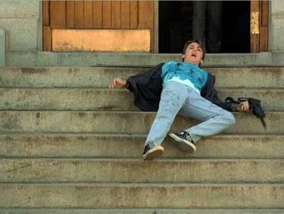 Toy Soldiers still 6