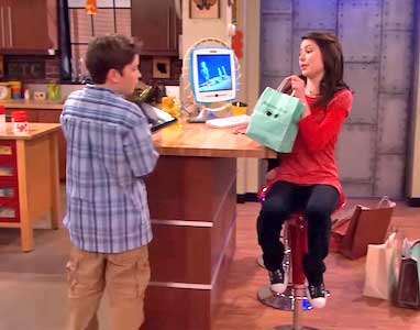 iCarly still 3