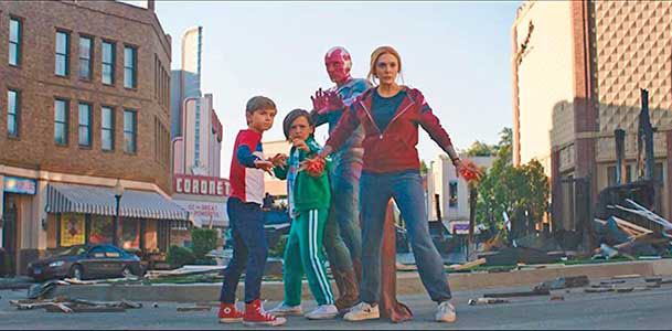 WandaVision still of the Maximoff family